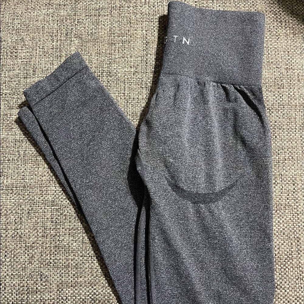NVGTN leggings